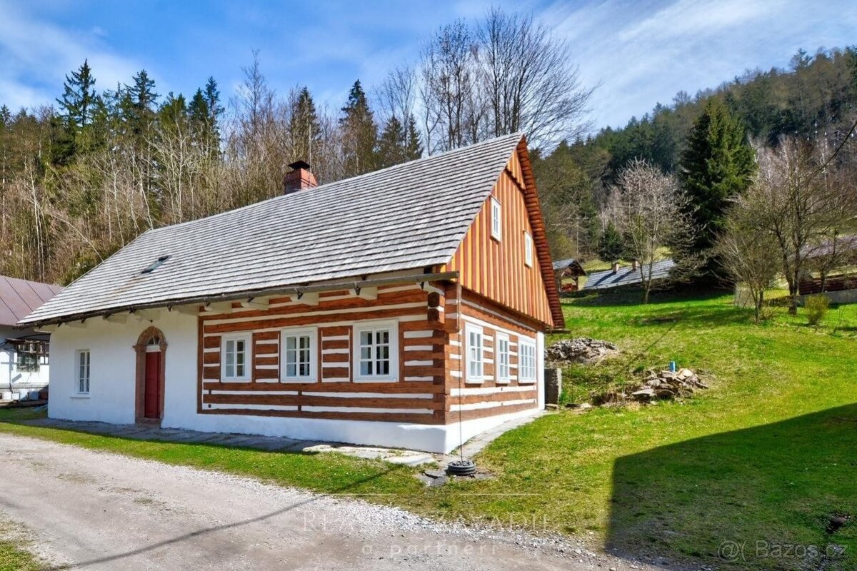 Prodej chalupa, 146 m2 - Dolní Dvůr