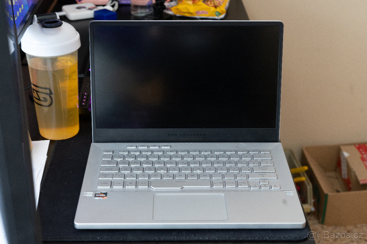 ROG Zephyrus G14 GA401QM (2021 model) bílá