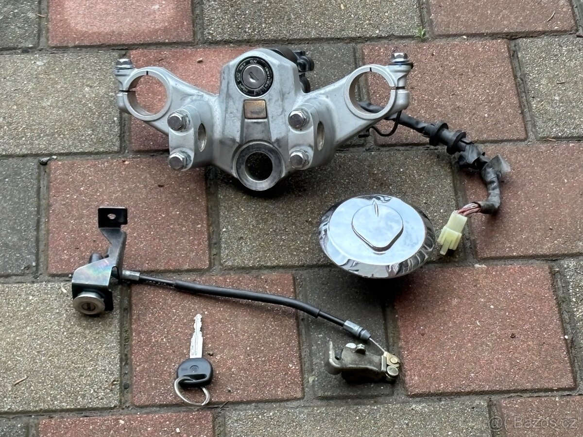 Zámky komplet Honda Varadero 125 - (01-06)