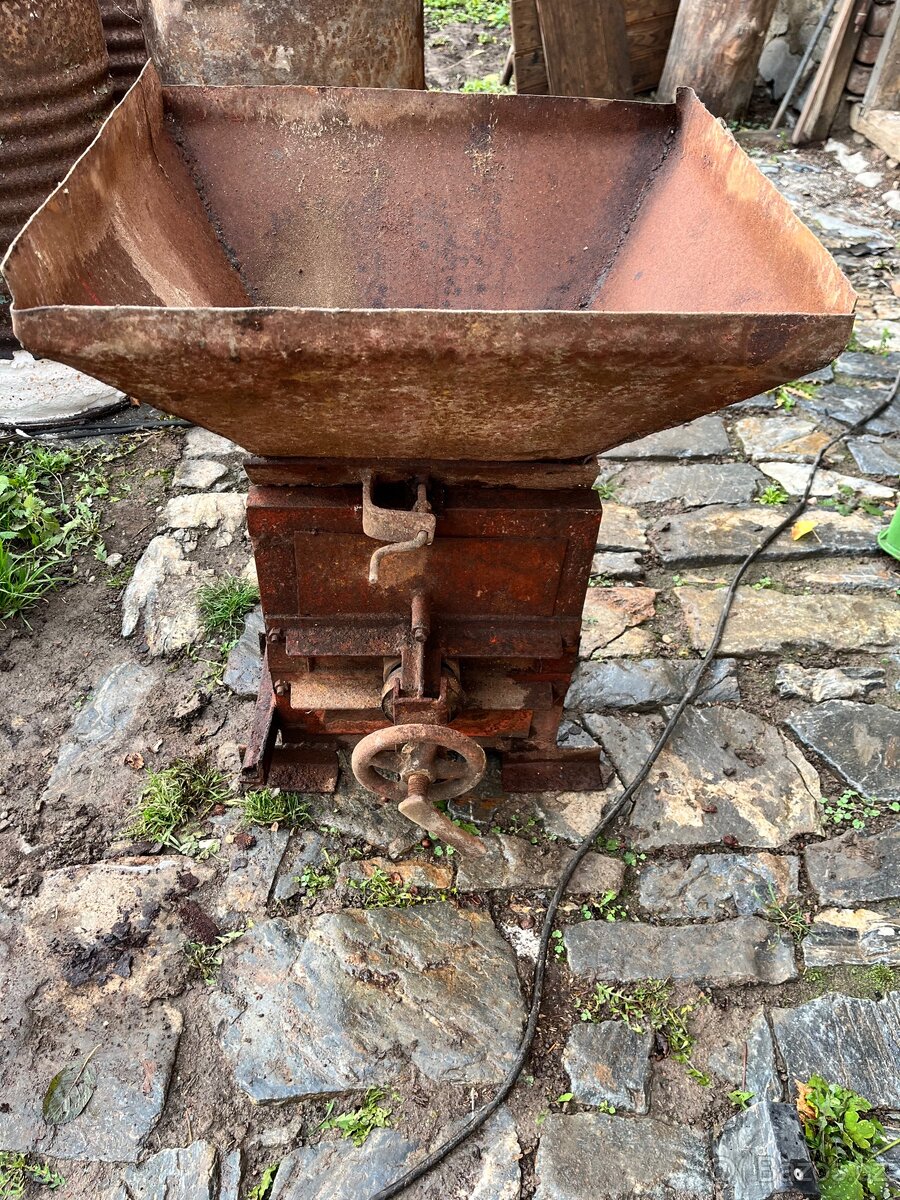 Šrotovnik