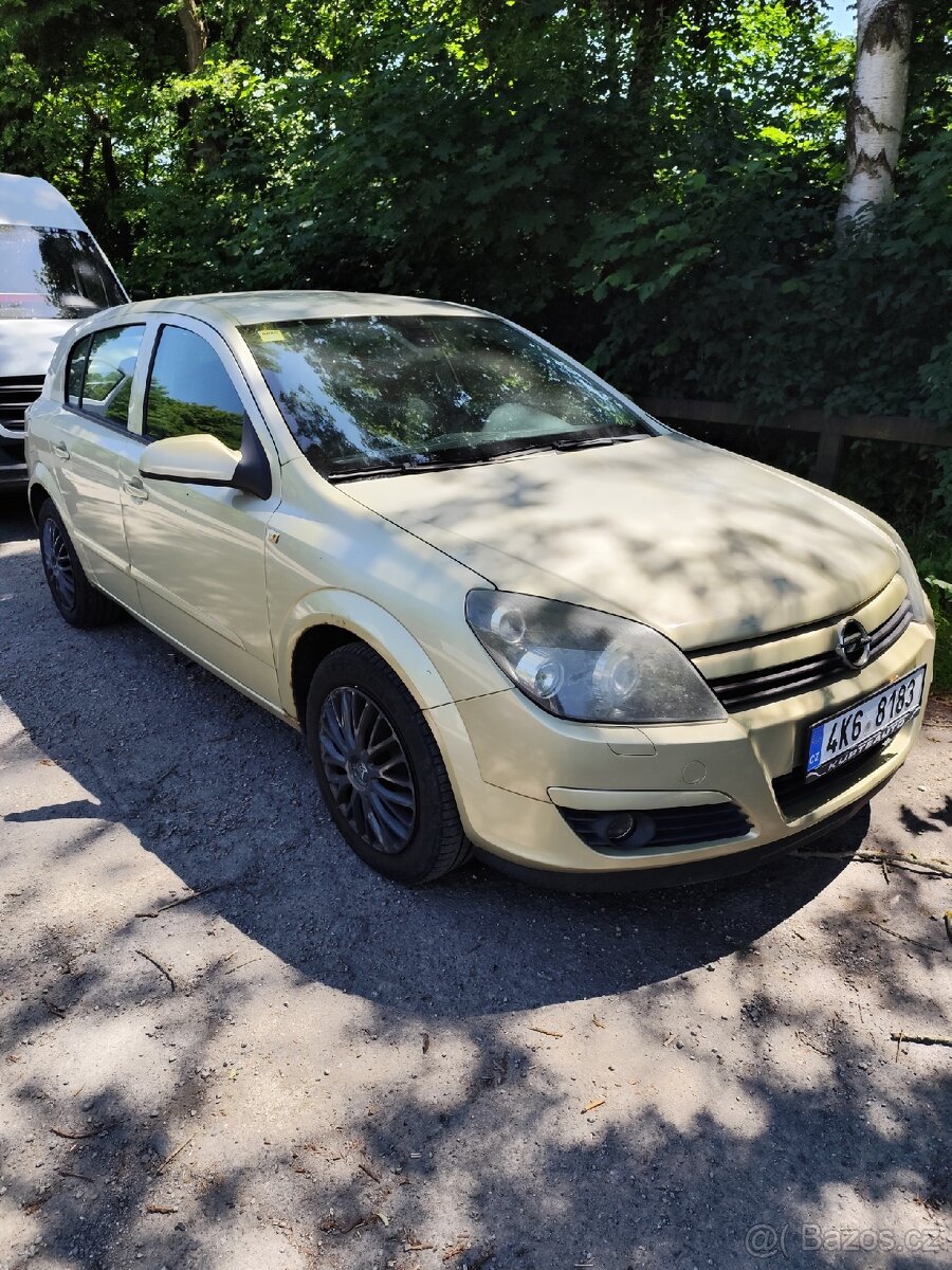 Opel Astra H 1.6i 16V