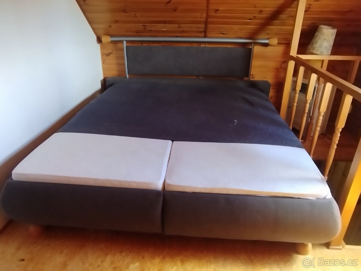 Manželská postel
