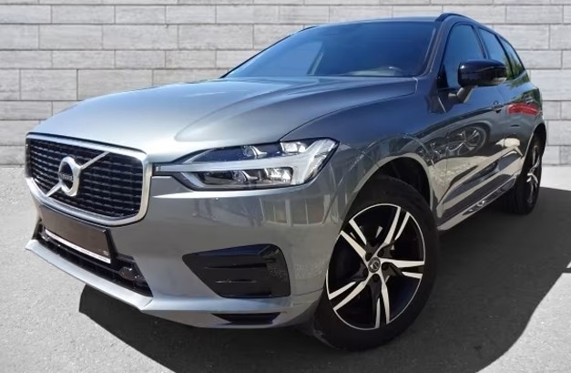 Volvo XC60 D4 R DESIGN FullLED KAMERA PANORAMA