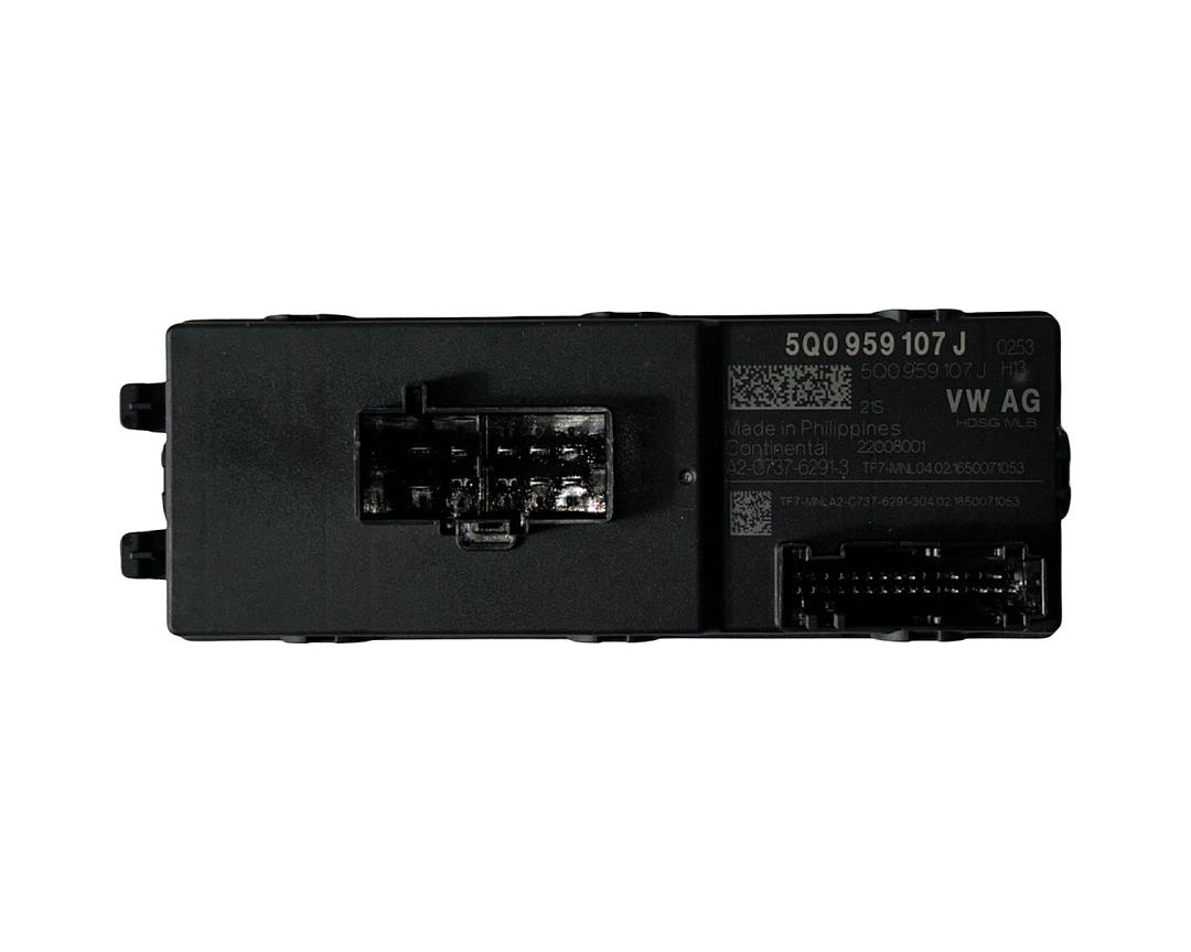 Řídící jednotka elektrického kufru 5Q0959107J VW Touran 5T