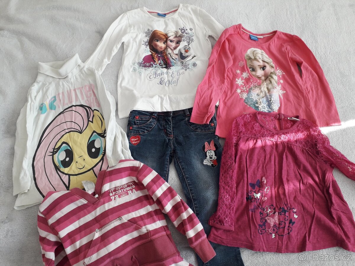 Prodam 6 ks krásné oblečení po dceři rifle Minnie