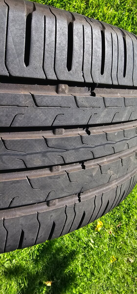 Continental ECO Contact6 235/45 R18