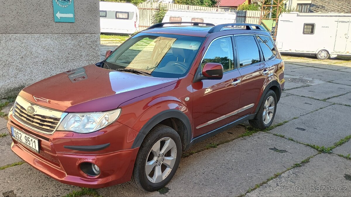Subaru Forester 2.0i bi-fuel, 4x4, model SH, manuál