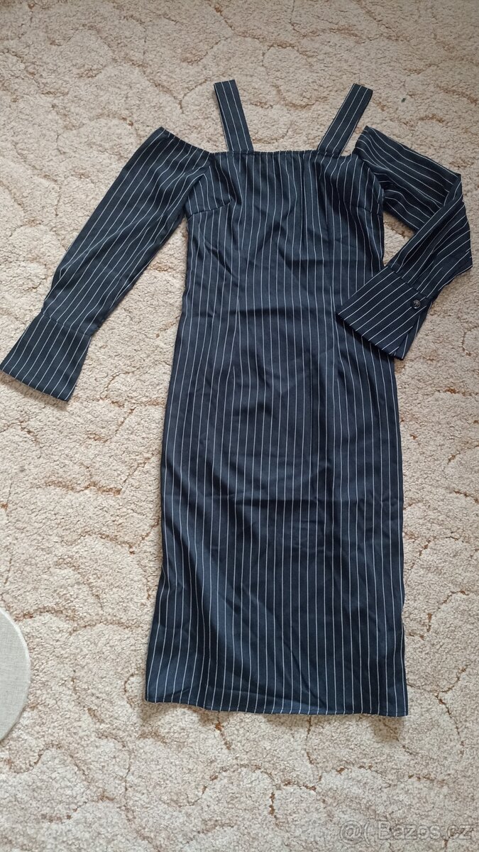 Elegantní šaty proužkované, vel. 34
