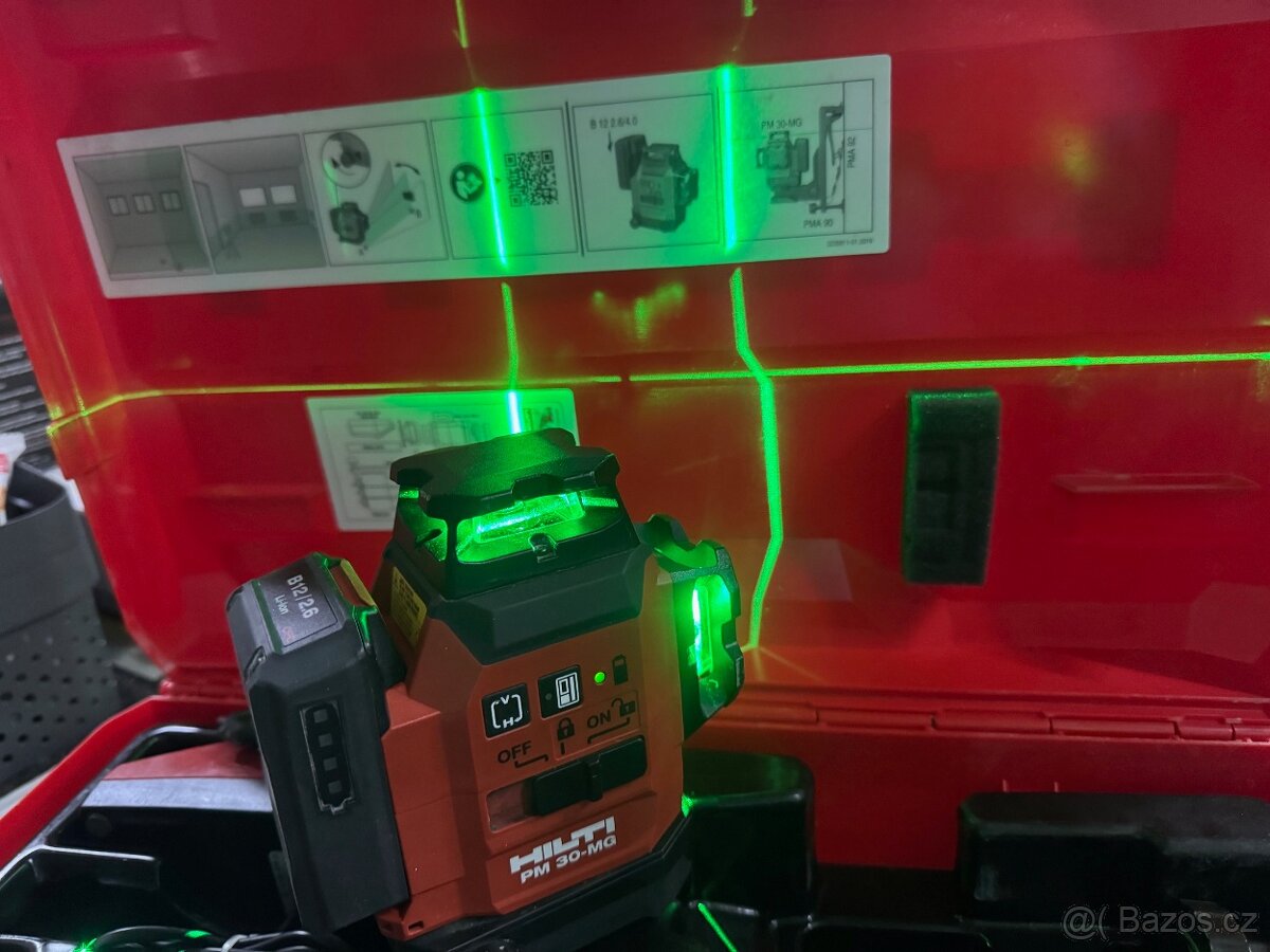 Zelený multiliniový laser Hilti PM 30-MG...3x360 °