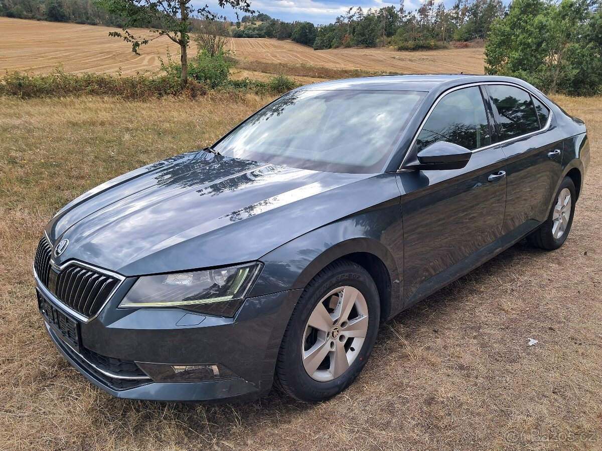 Škoda Superb 3 2.0 TDI XENON LED