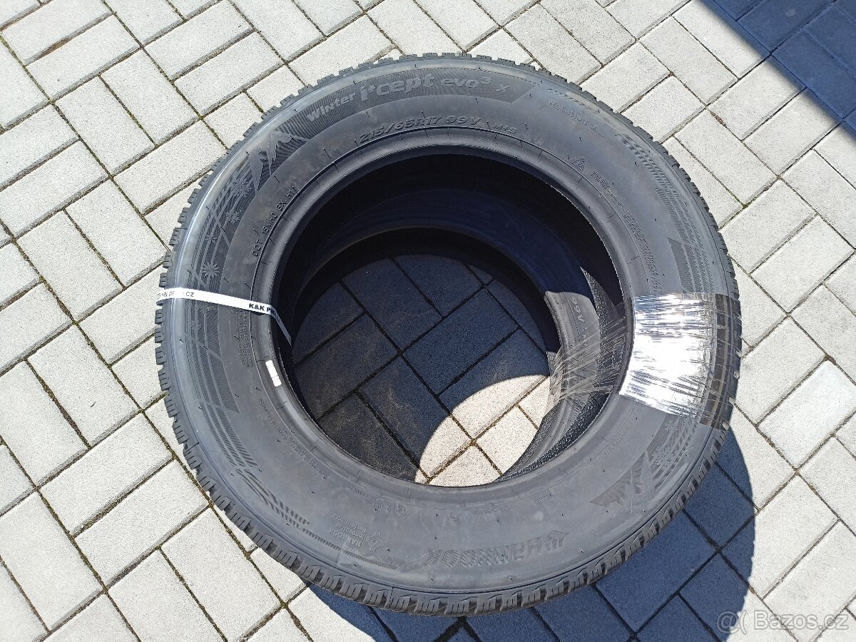 Prodám zimní pneu Hankook 215/65 R17