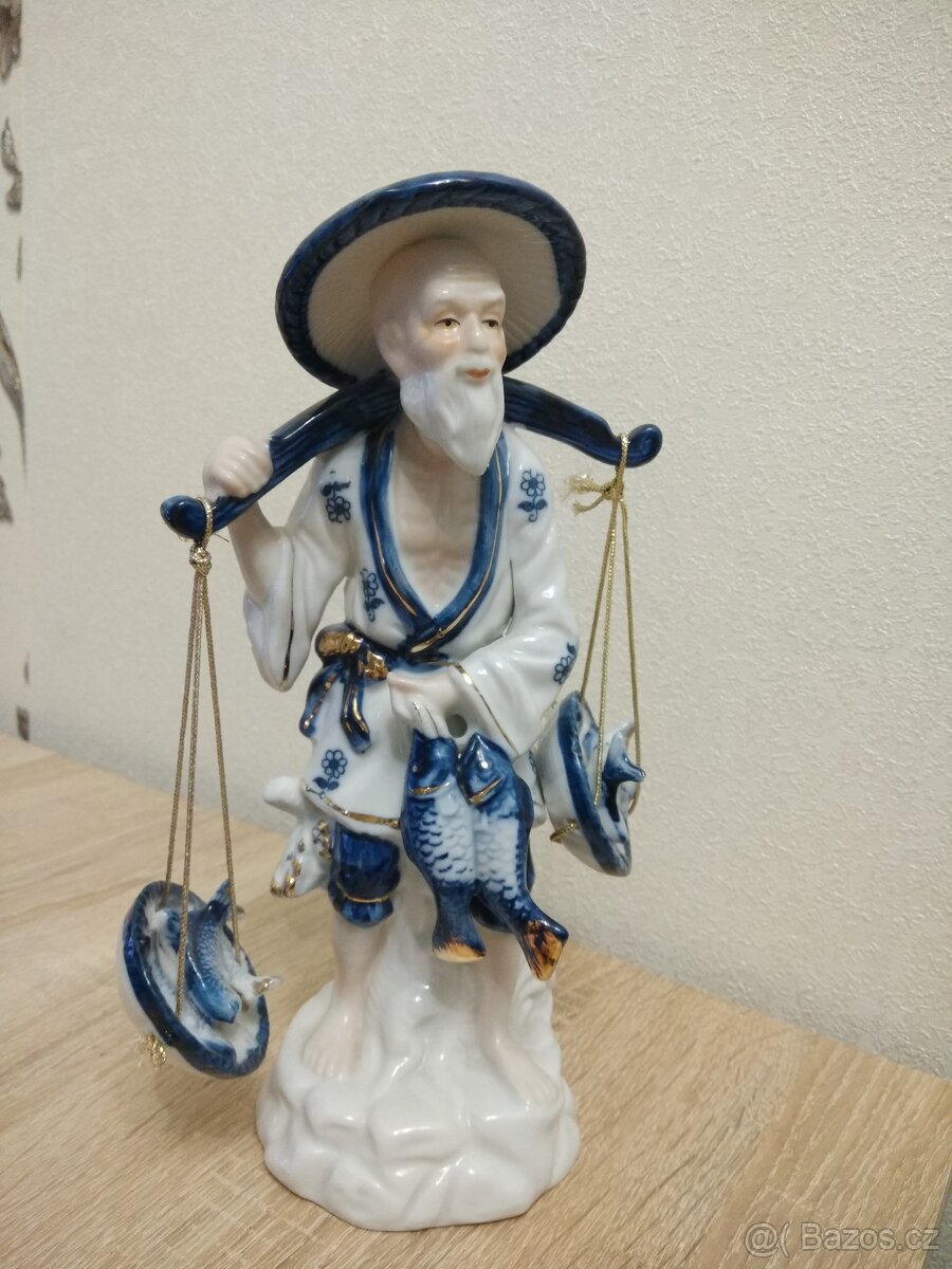 Keramická čínská figurka