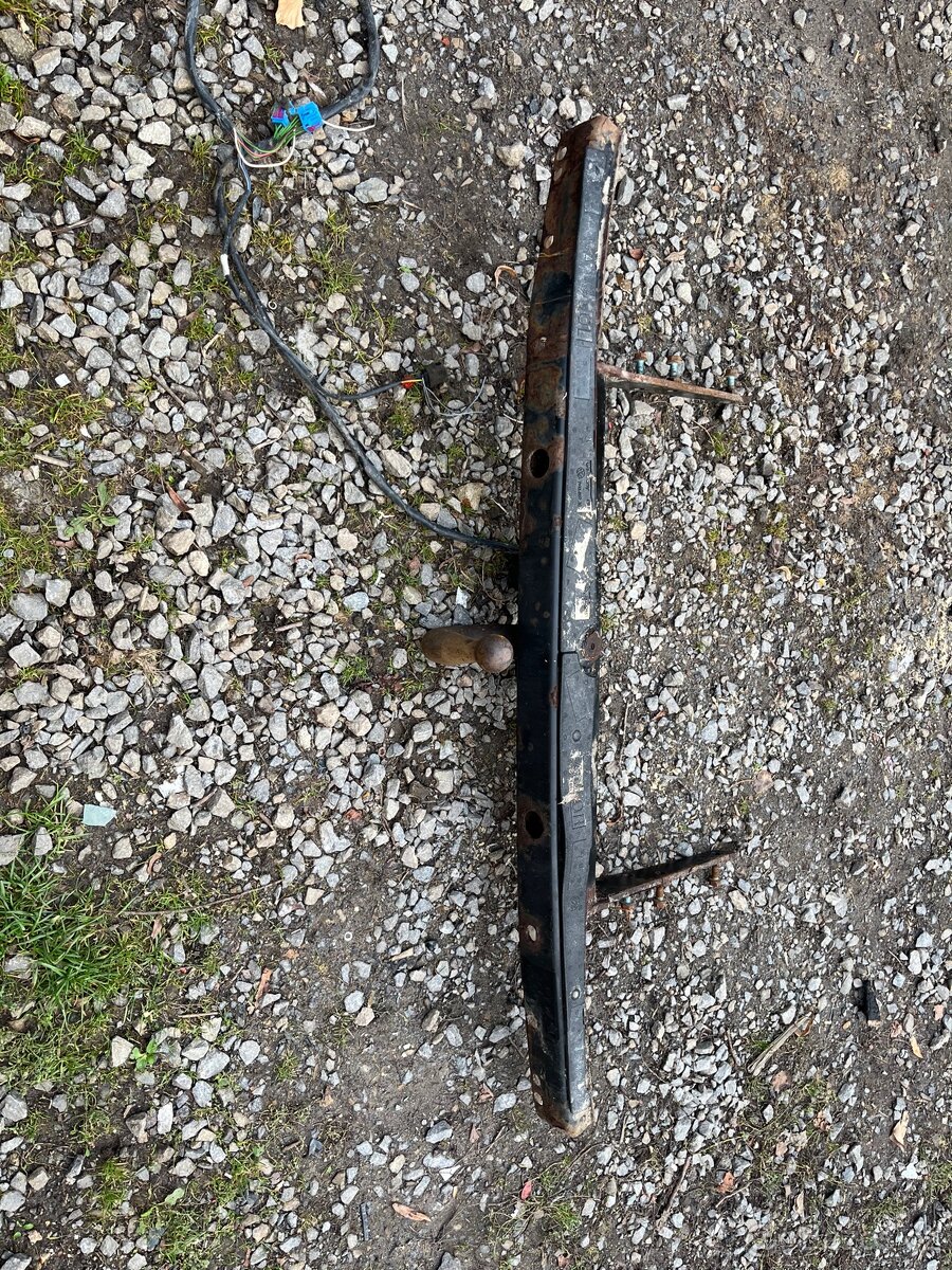 VW T5 závěs  Tažné zařízení