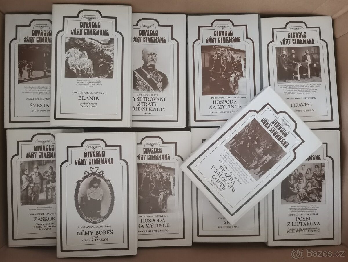 VHS kazety, VHS přehrávače, DVD přehrávač