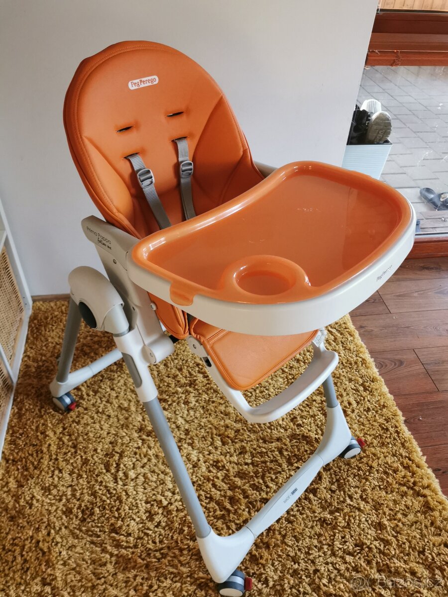Jídelní židlička Peg-Pérego Prima Pappa Follow Me