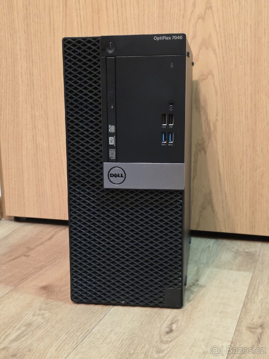 Dell – i7, 16GB, NVMe a HDD Quadro M2000..až 4 monitory