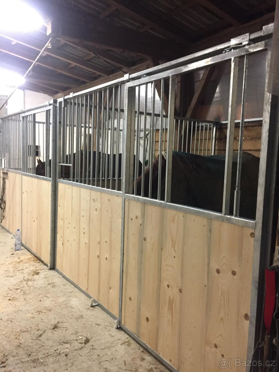 Boxové stěny pro koně
