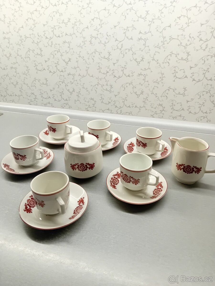 Porcelánová kávová souprava