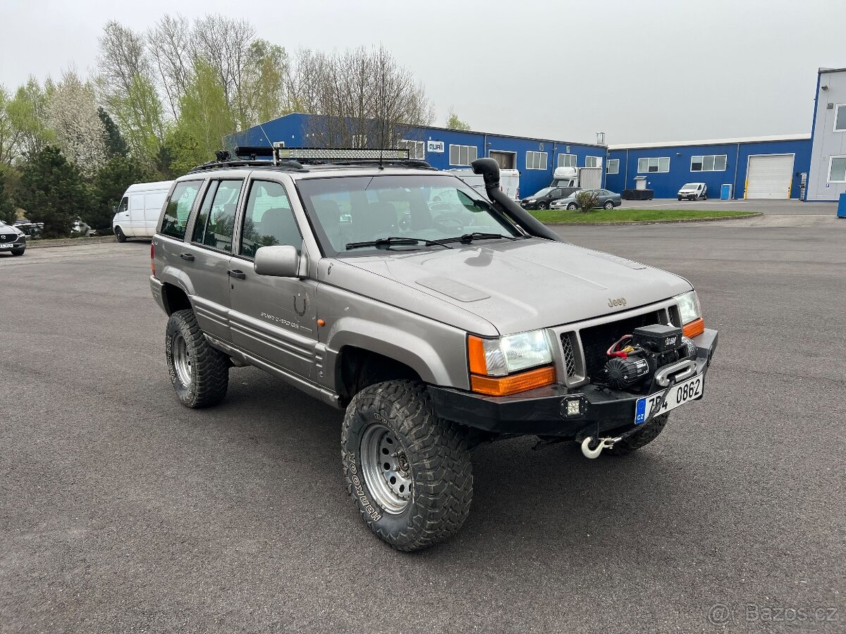 Jeep Grand Cherokee ZJ 5.9 V8