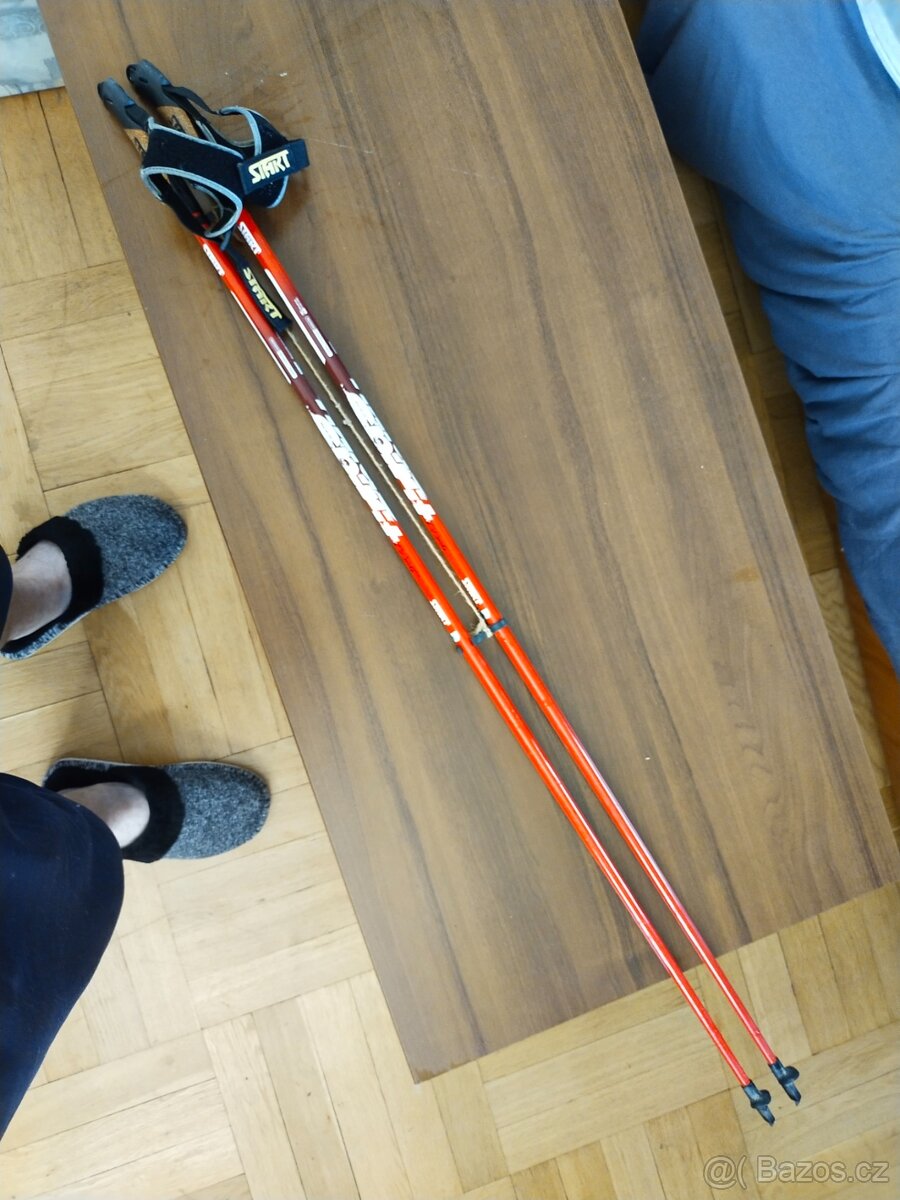 Hole pro severskou chůzi Start Spirit 125cm poutko M + hrazd
