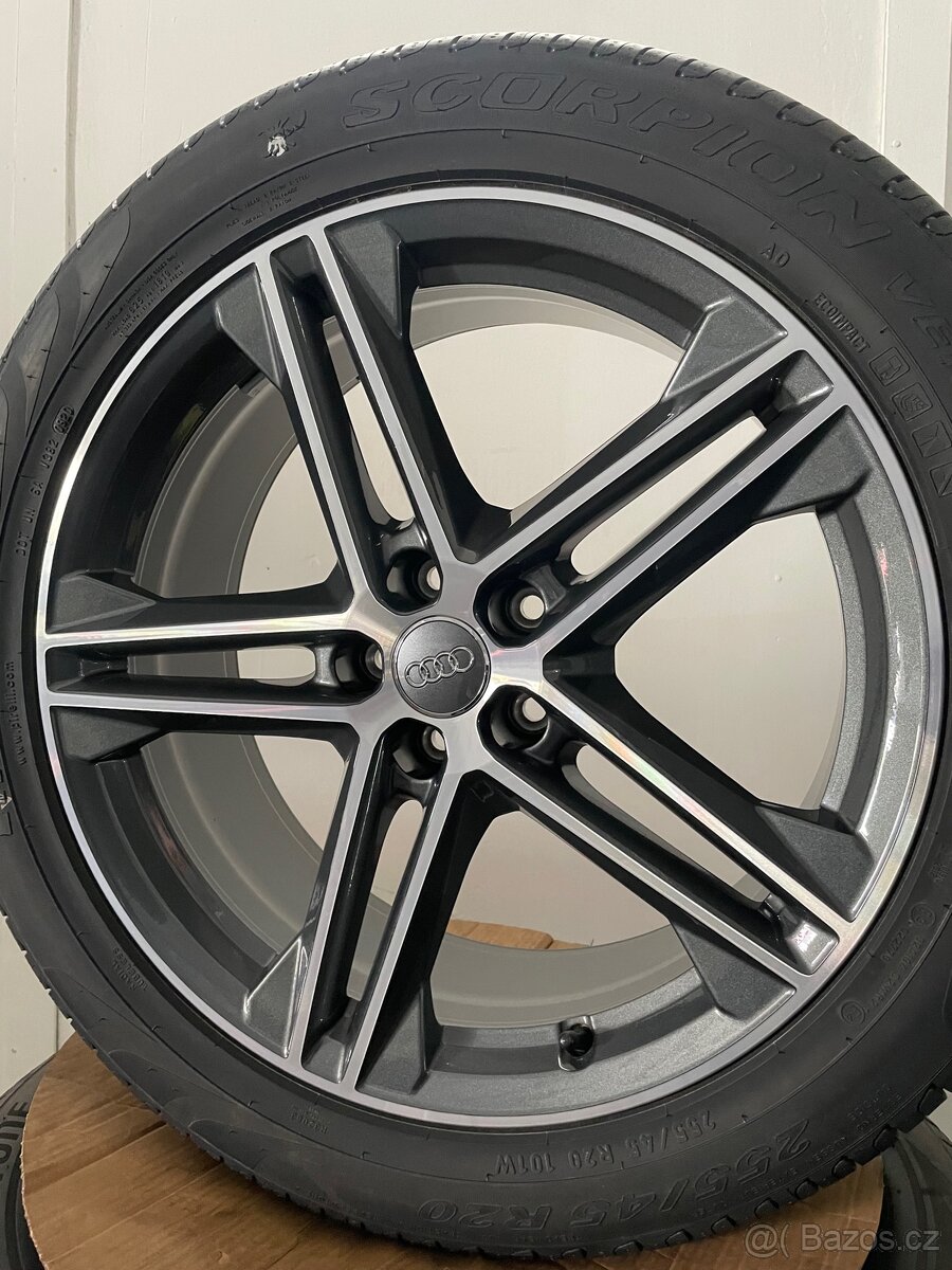 Original letní Audi Q5 SQ5 80a r20 + 255/45/20 99%