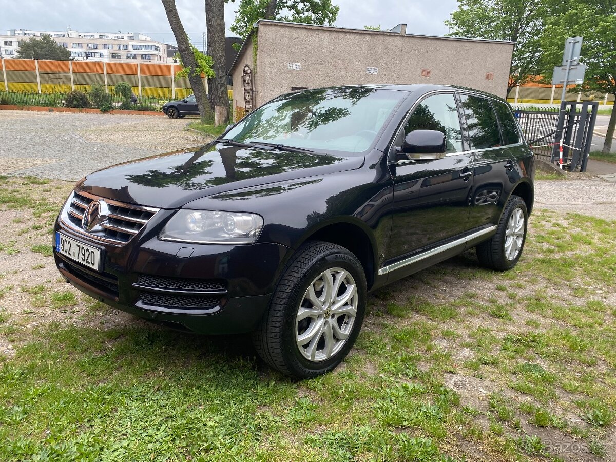 Volkswagen Touareg 3.6i Rok 2007 najeto 245.000km top stav