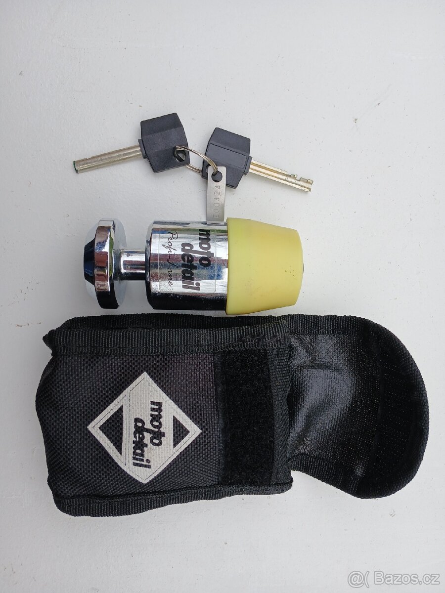 Zámek na kotouč moto detail