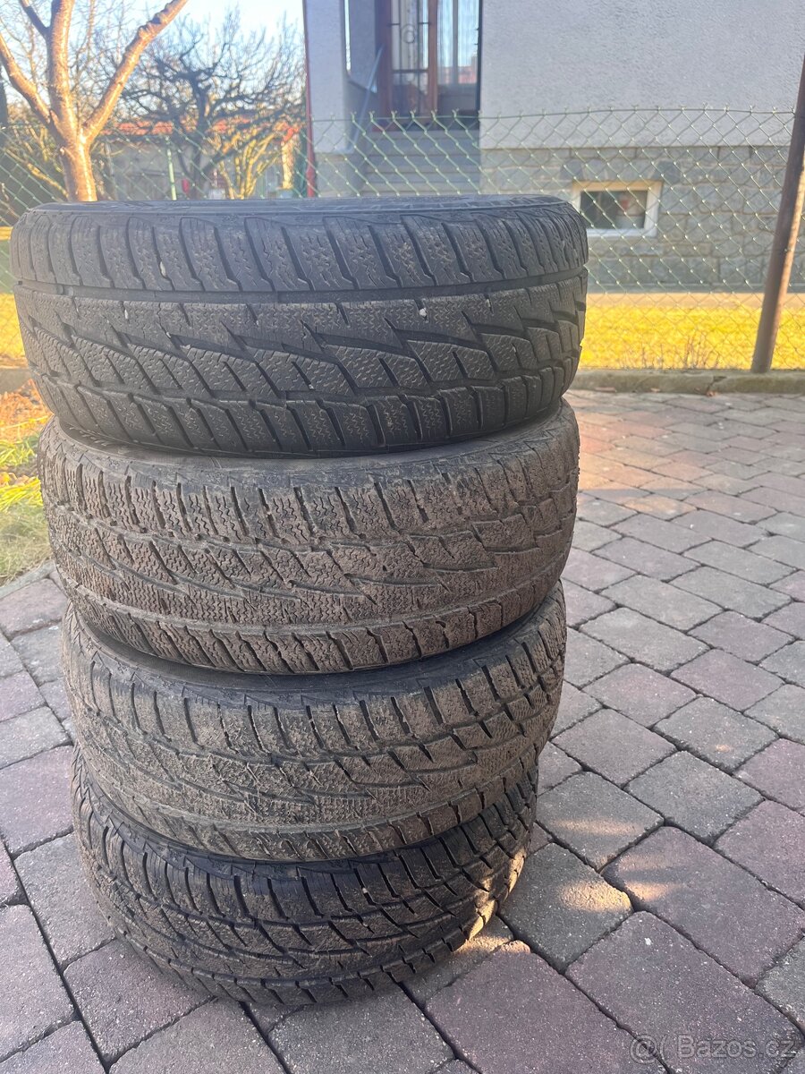 Zimní pneu matador 195/50 r15