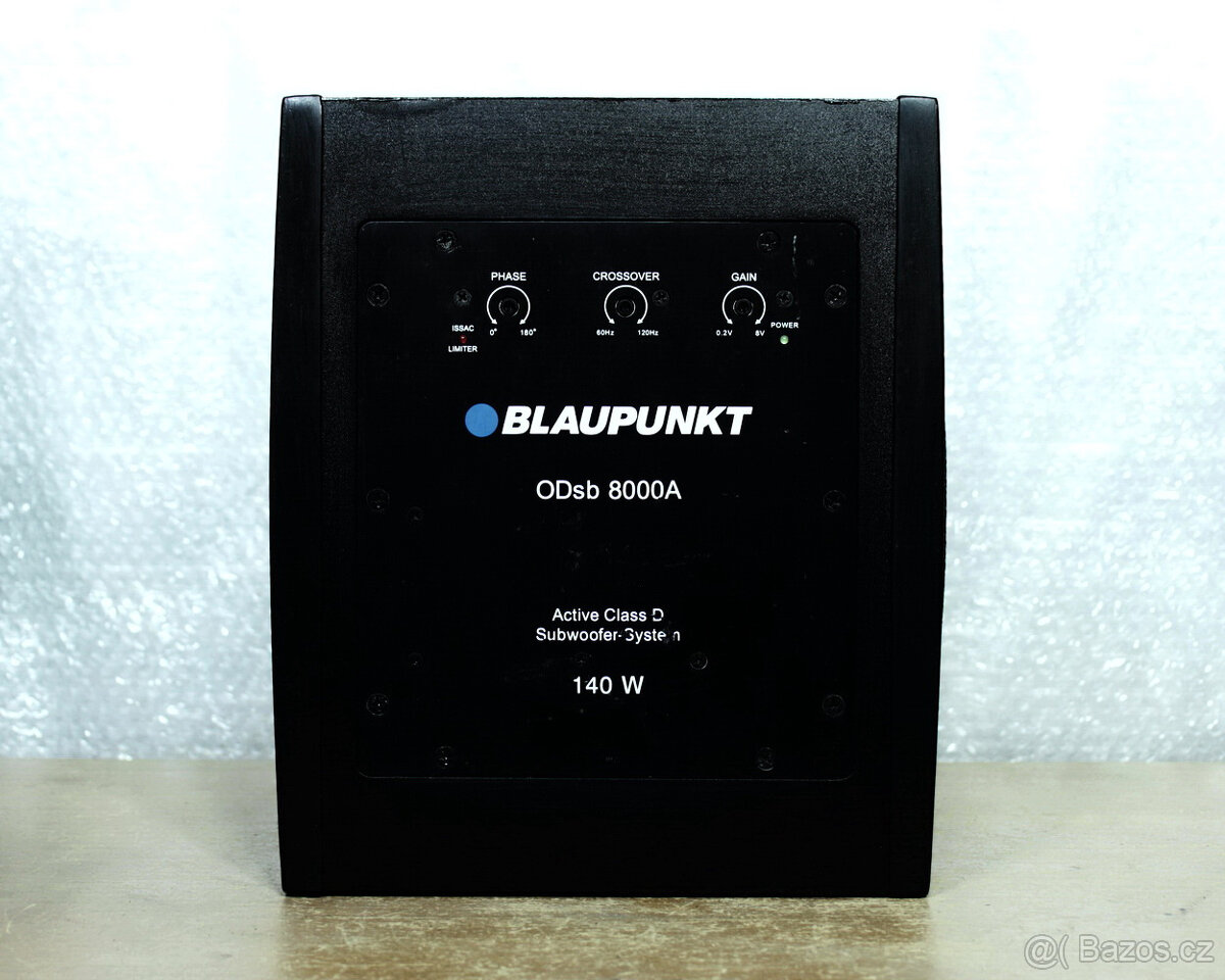 Aktivní subwoofer Blaupunkt.