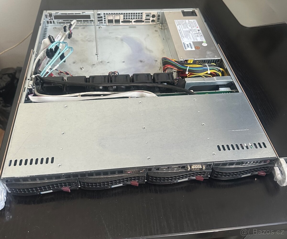Supermicro case 1U CSE-813M