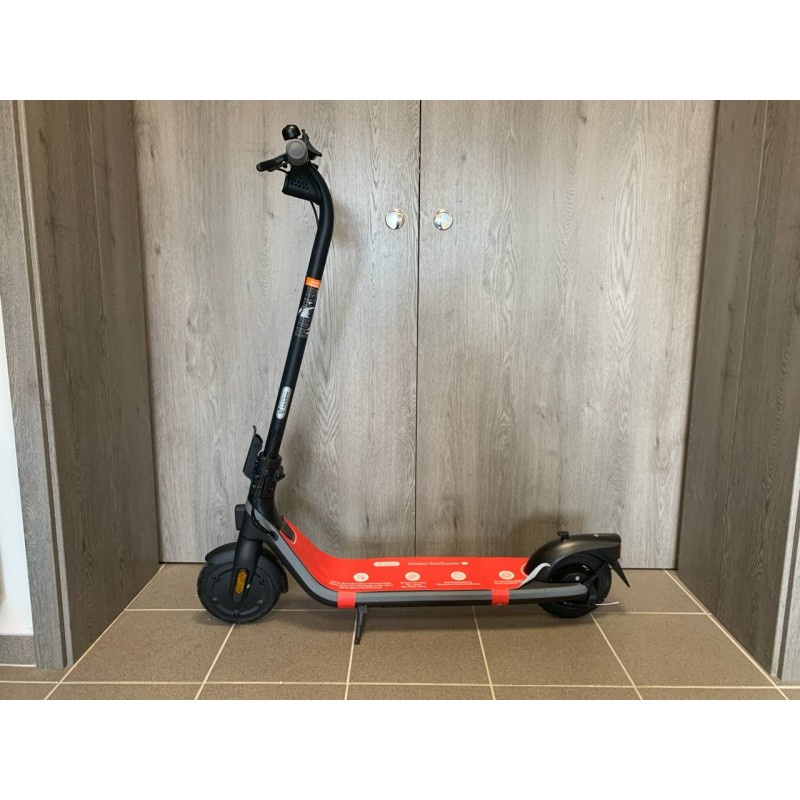 Elektrická koloběžka Ninebot KickScooter E2 E by Segway