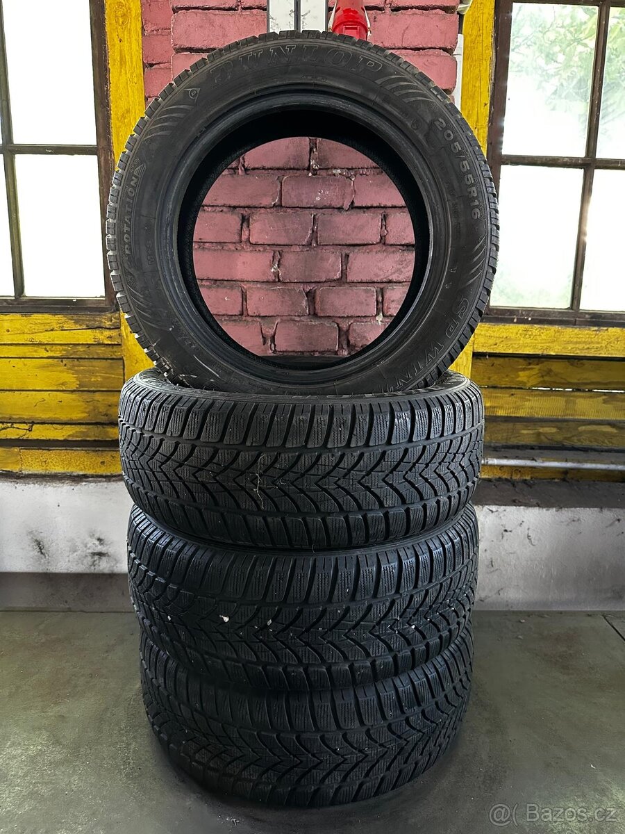 Dunlop SP Winter Sport 4d Zimní