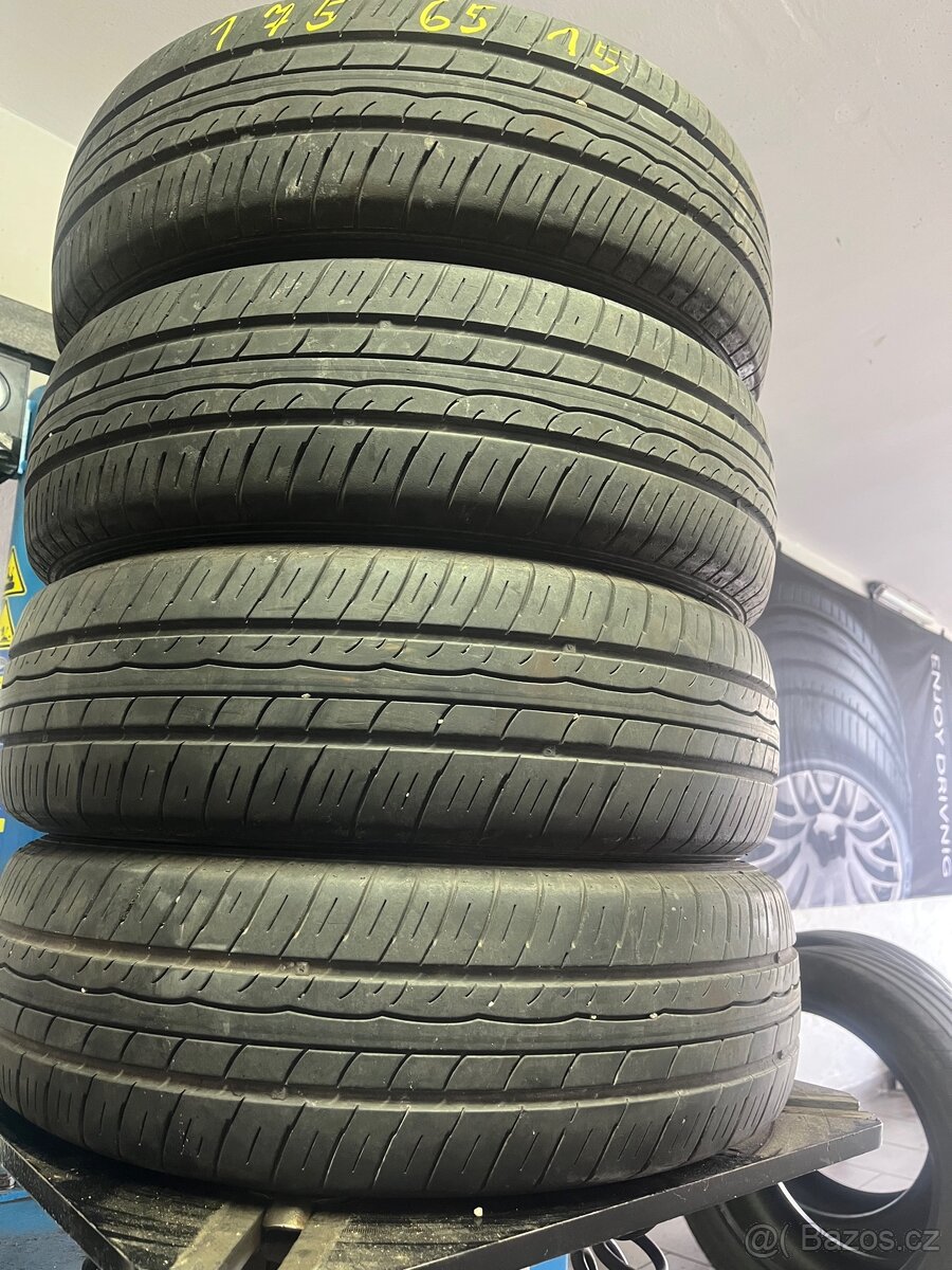 175/65/15 Dunlop SP Sport Fastresponse
