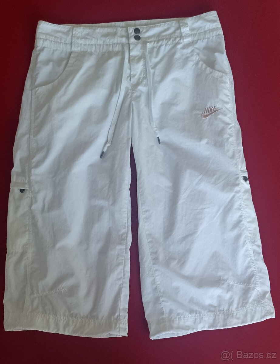 Dámské značkové letní Capri kalhoty Nike, vel. 42