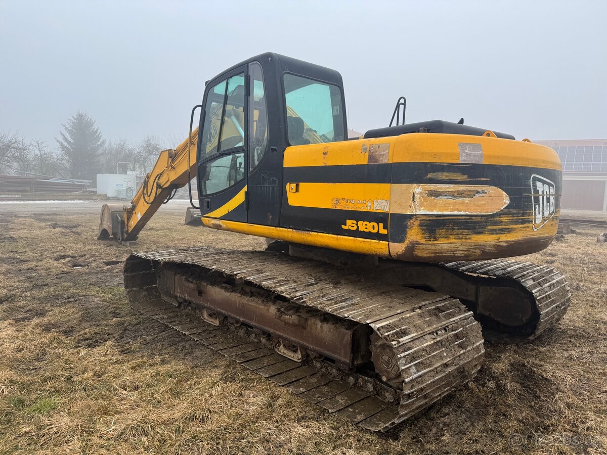 JCB JS 180 L