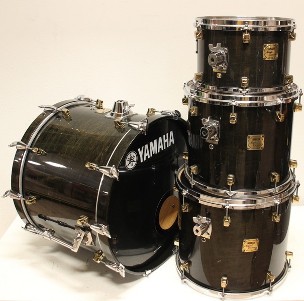 Yamaha Maple Custom Black