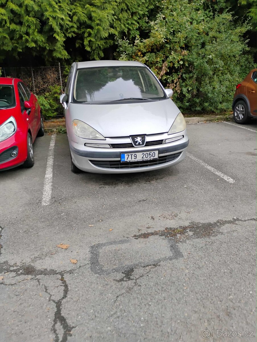 Peugot 807. 2009 2.2HDI