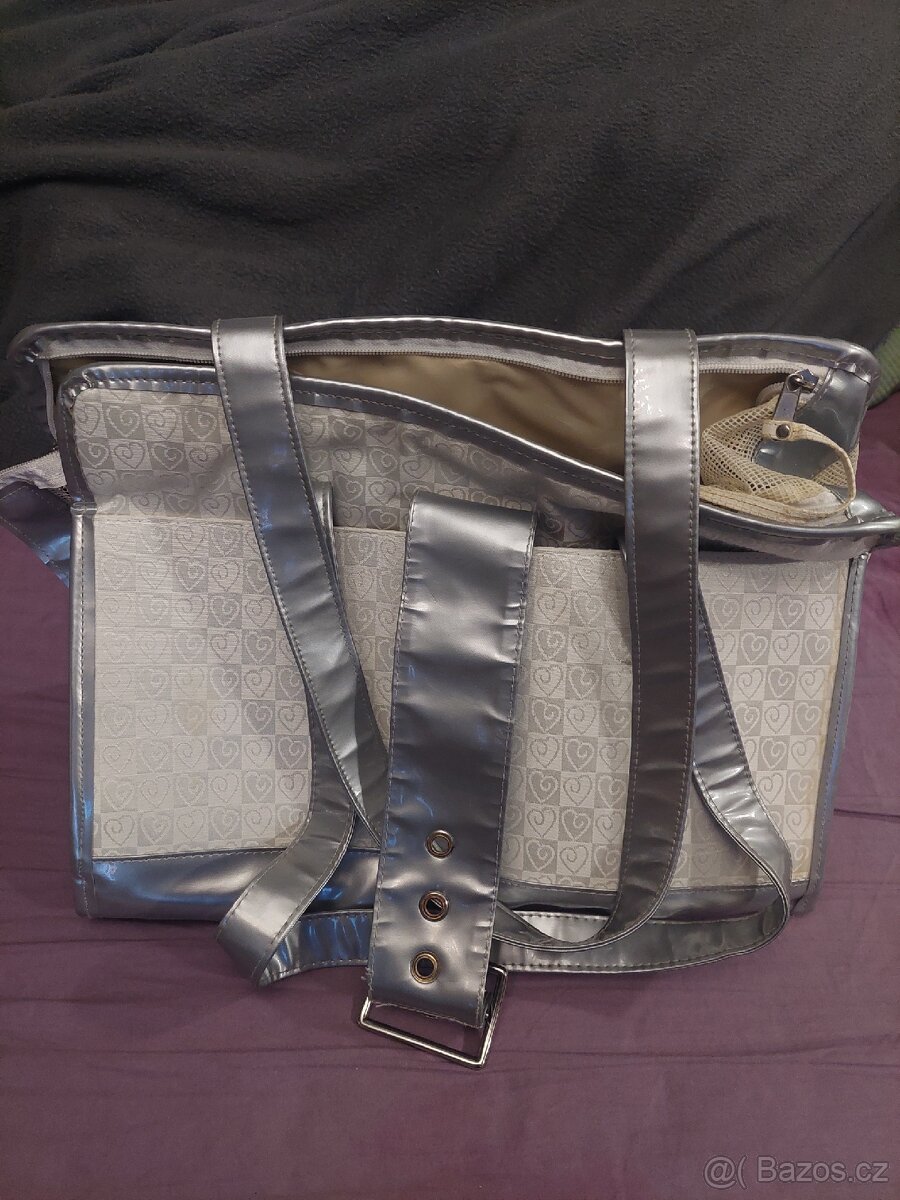 Kabelka na psa DS Love Me stříbrná