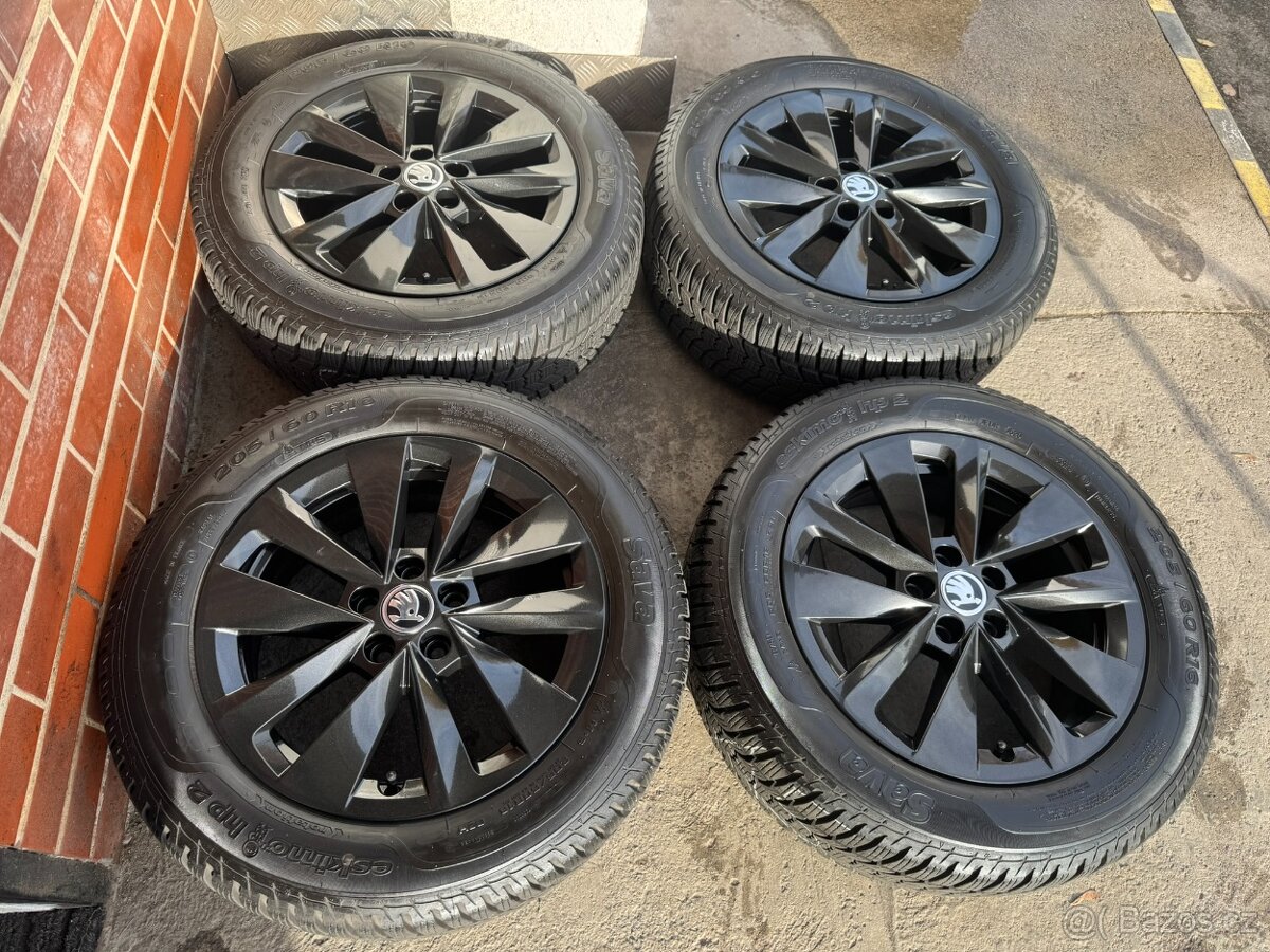 Alu 16" 5x100 škoda Cortadero Black zimní 95% KAMIQ TOP