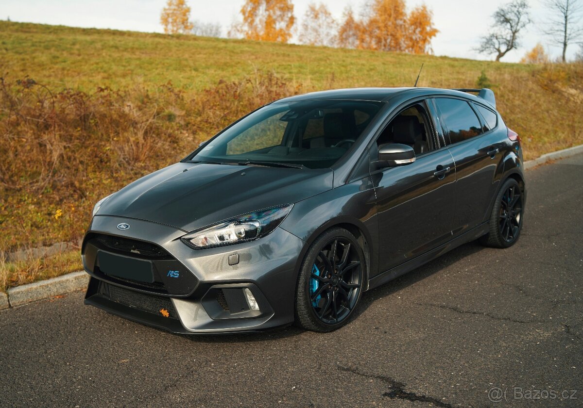 FORD FOCUS RS      80 000KM
