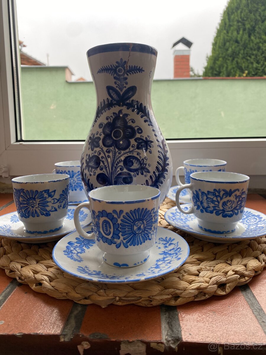 Sada malované keramiky