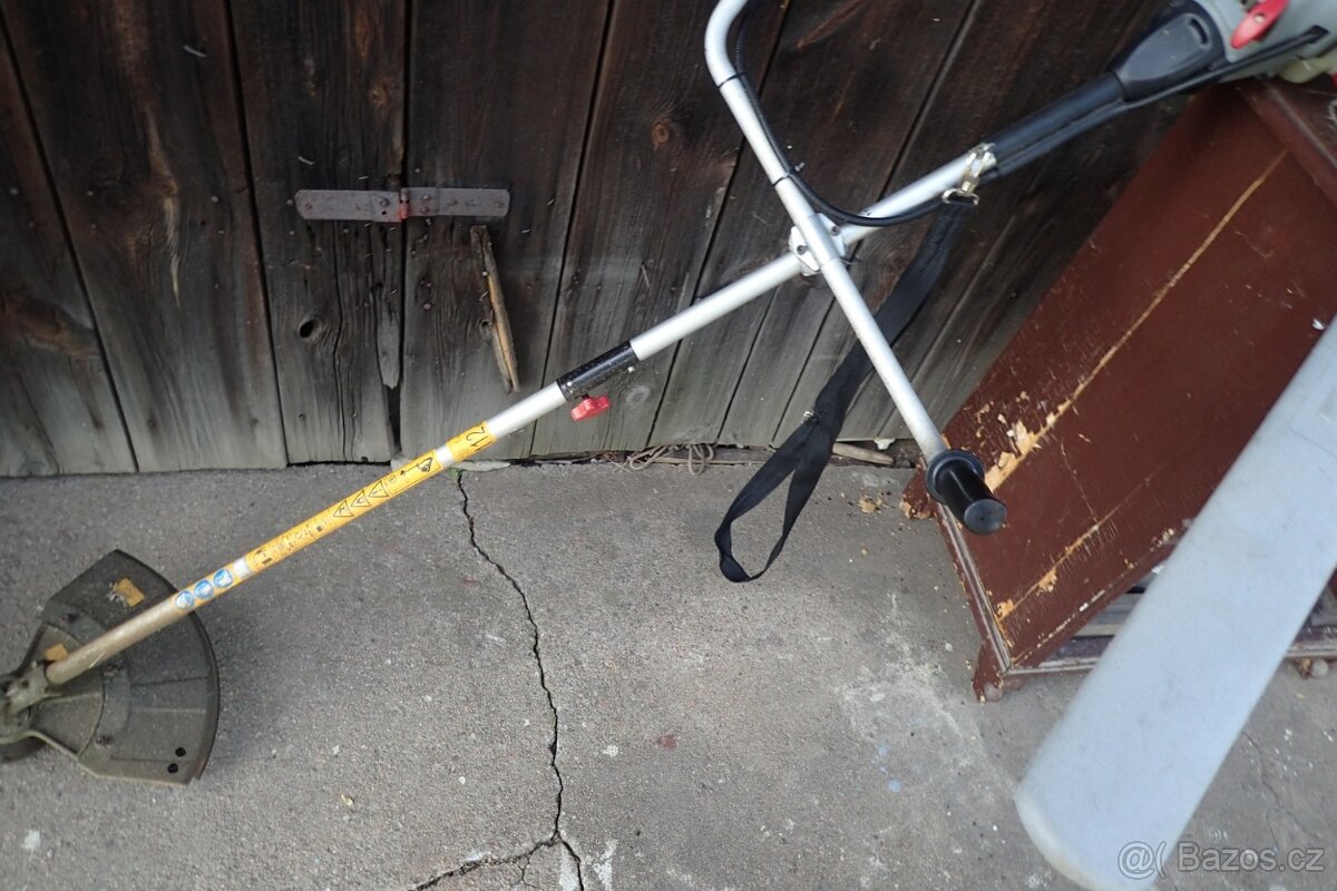 Křovinořez, motorová kosa, SLEVA