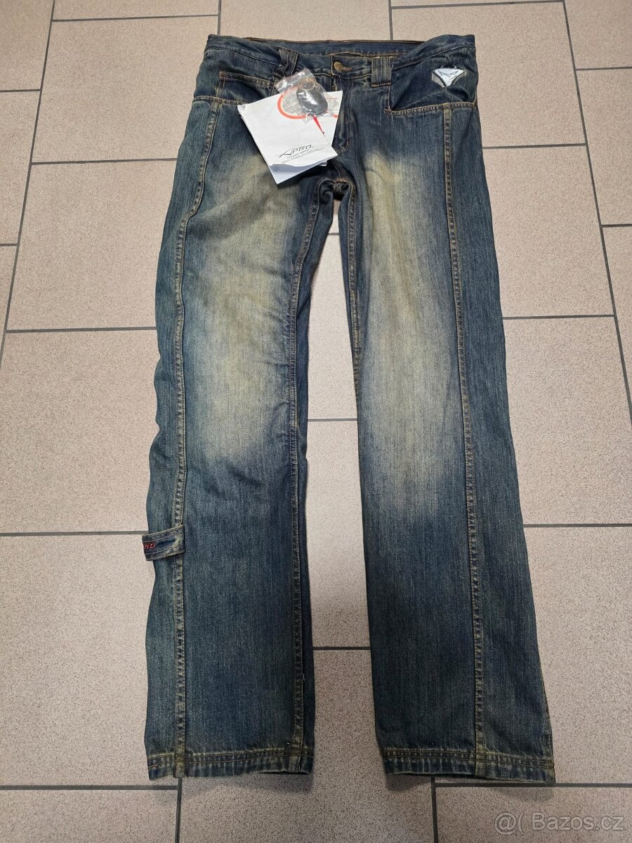 Pánské rifle /džíny na motorku s kolenními chrániči vel. 36