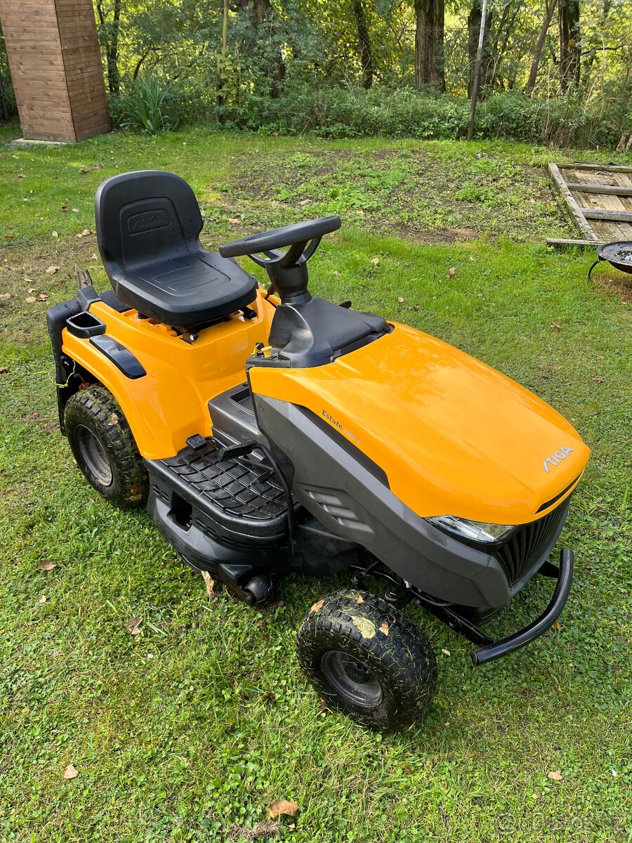 Traktůrek Stiga estate 2084h