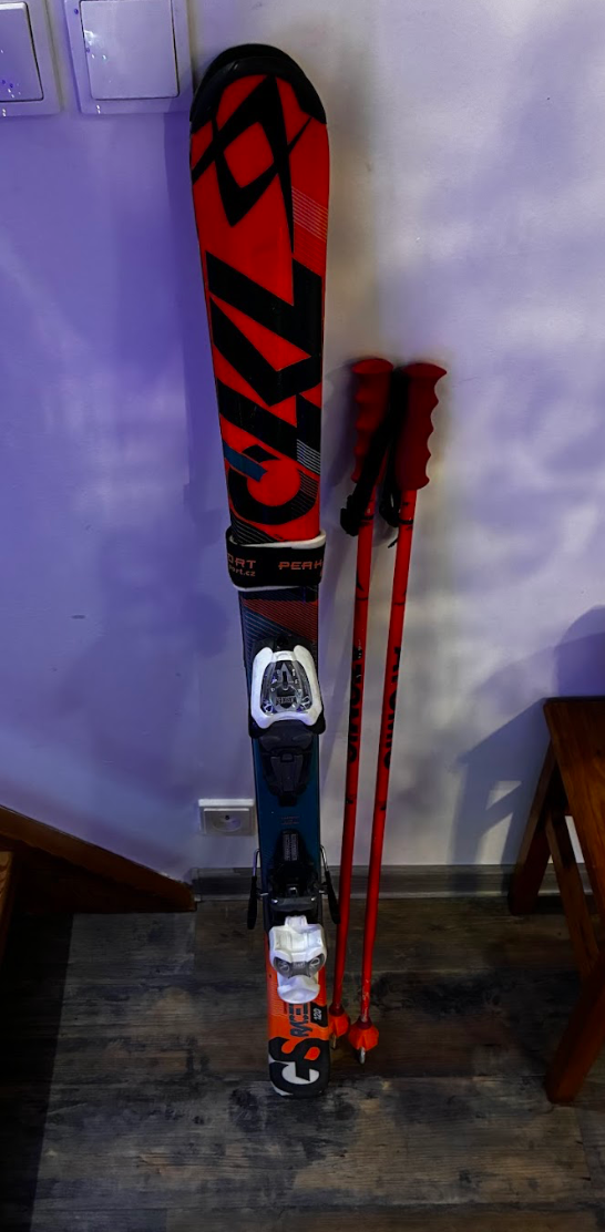 Dětský lyžařský set: Lyže Racetiger 120 cm + hole