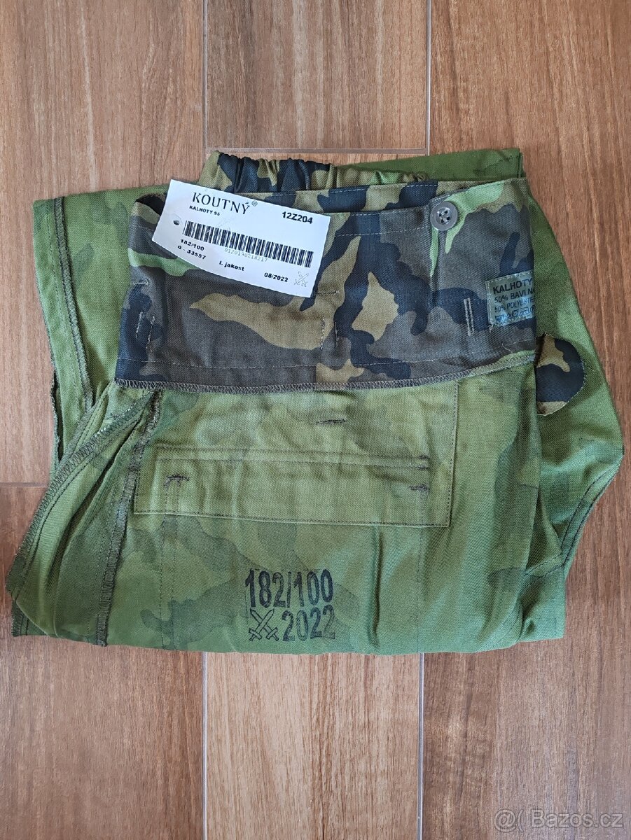 Nové kalhoty182/100