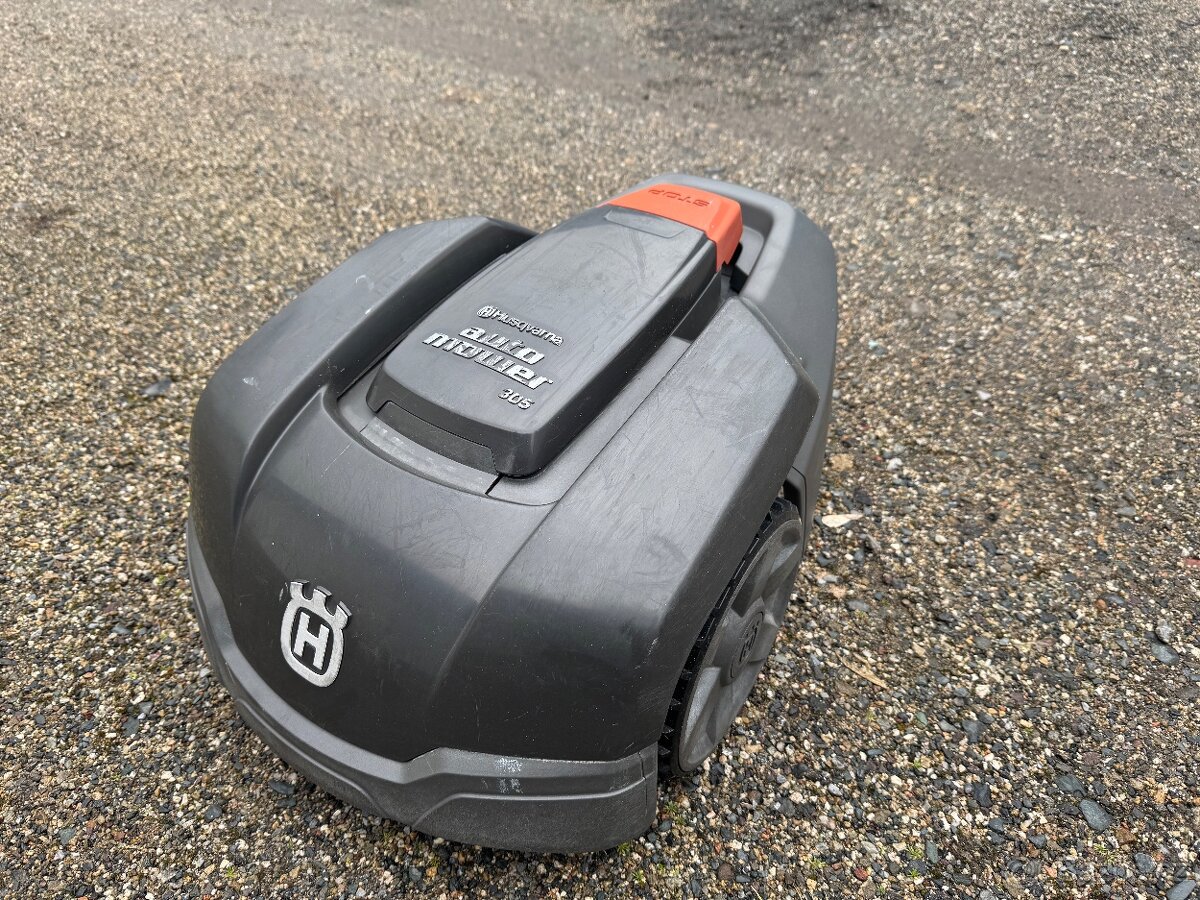 robotická sekačka Husqvarna Automower 305
