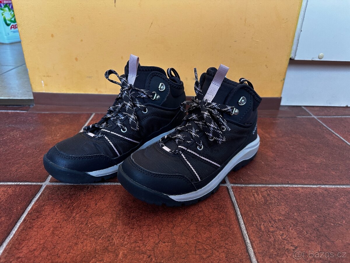 QUECHUA - dámské turistické boty - 36