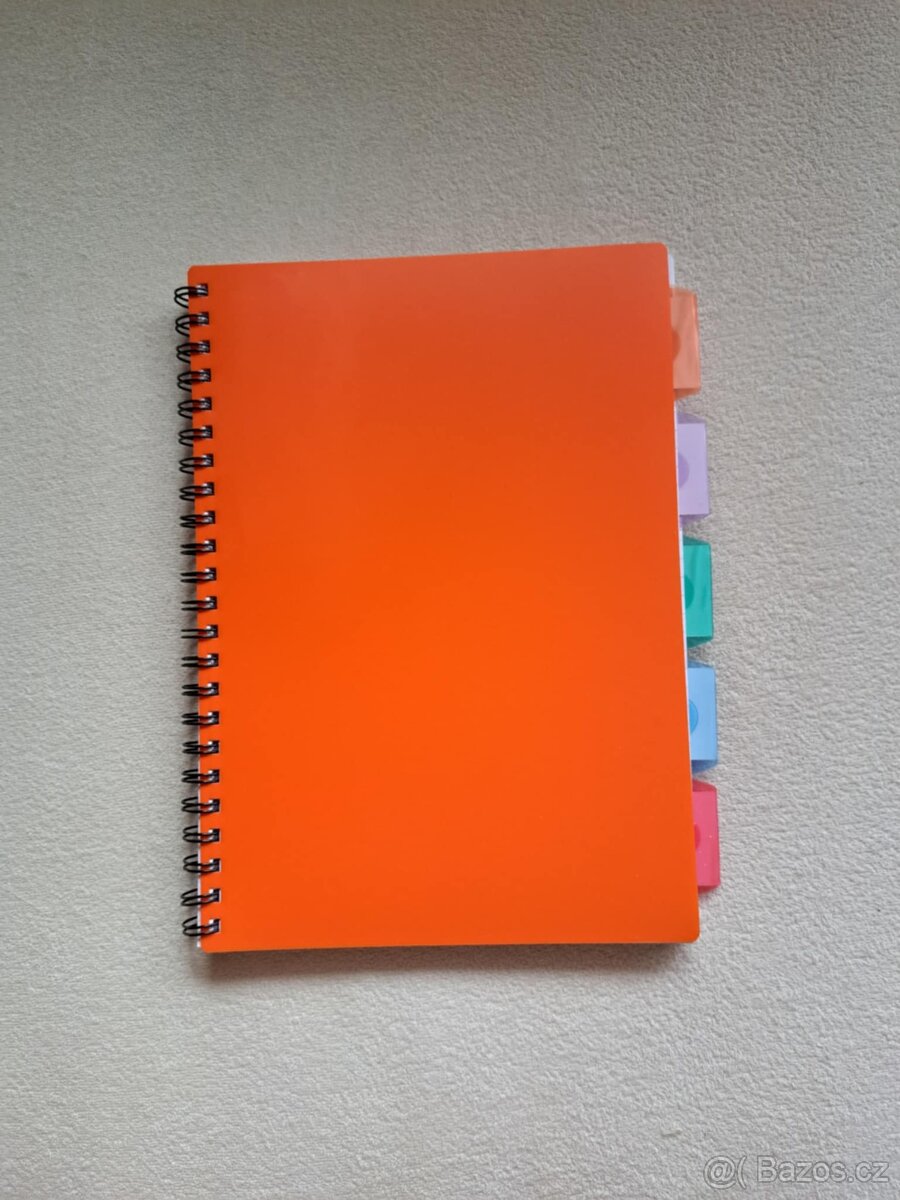 Sešit kroužkový linkovaný
