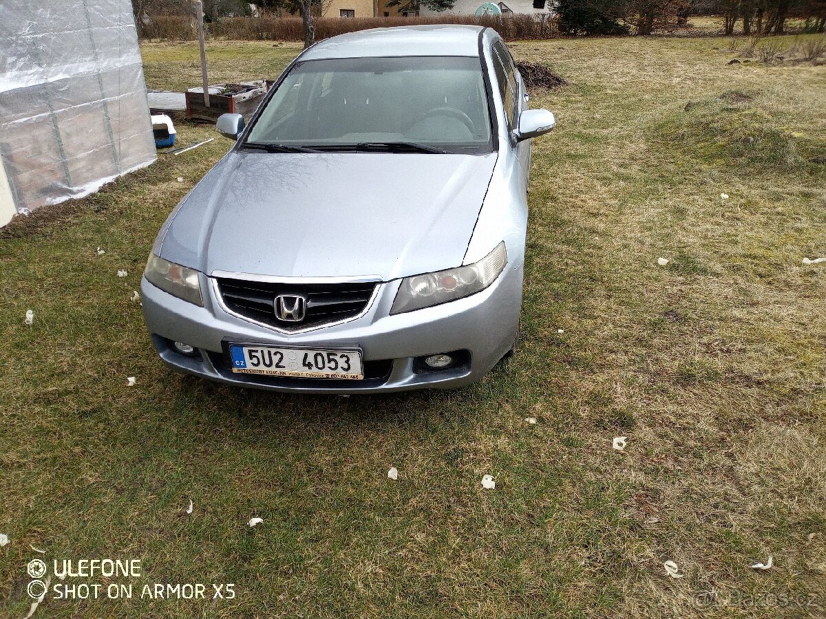 Honda Accord 2.0 i